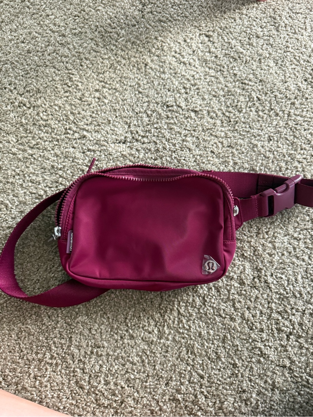 lululemon athletica Magenta Crossbody Belt Bag